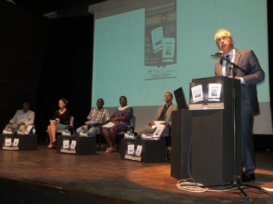 Discurso de S.E. Senhor Embaixador de França Cerimónia de Lançamento de obras da Colecção “Regards croisés”